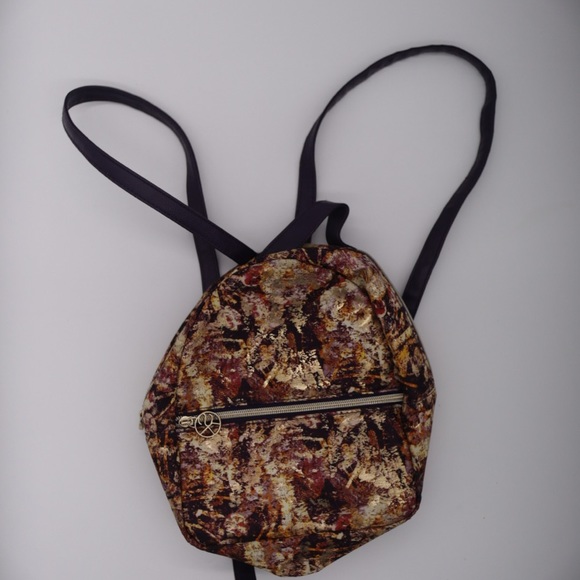 Small backpack - Picture 6 of 6